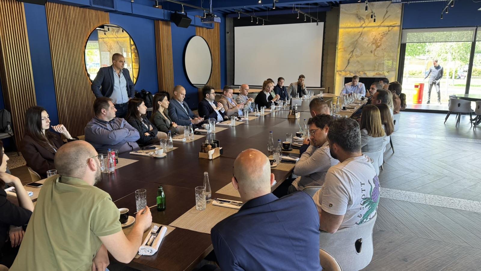 B2B Connect Radni doručak